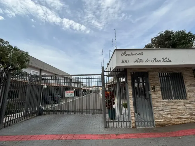Casa para locação com 3 quartos no Condomínio Alto da Boa Vista, Zona Oeste de Londrina