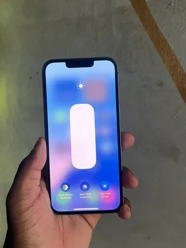 VENDO IPHONE 13 OU PEGO IPHONE INFERIOR COM VOLTA PRA MIM
