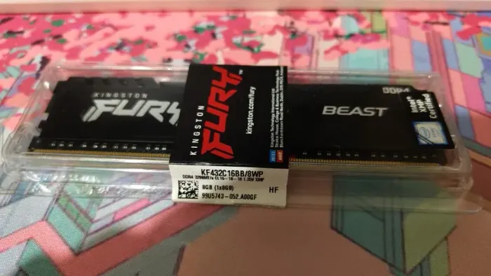 MEMÓRIA RAM 8GB KINGSTON FURY DDR4 3200MHZ