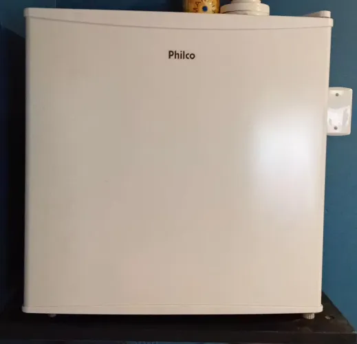 Frigobar 127v philco