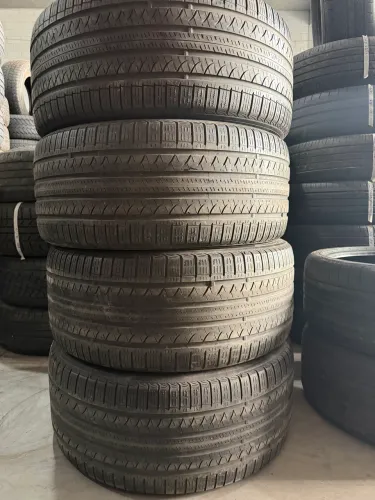 Pneus 2855/40/22 marca Pirelli 