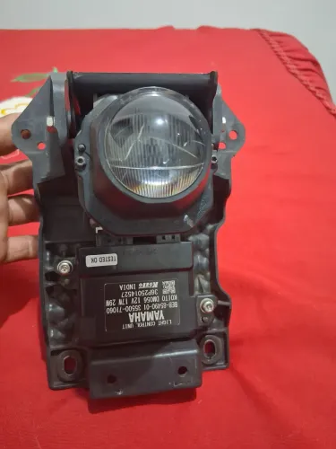 Vendo módulo com preto junto com farol da FZ