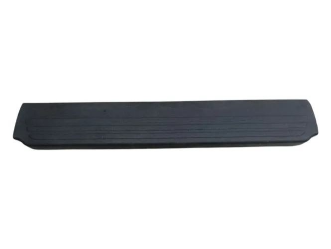 Soleira Porta Chevrolet S10 2012 A 2022 Dianteiro Esquerda Preto