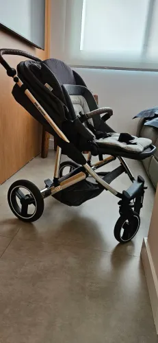 Carrinho de bebê ABC Design