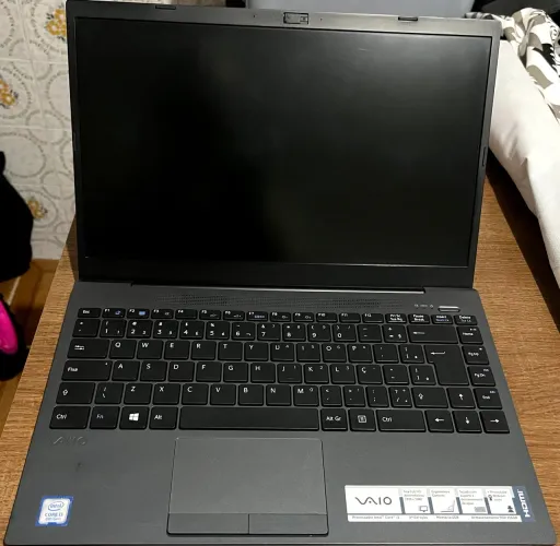Notebook Vaio FE14 i3 4GB 