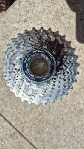 Cassete shimano 105 11v 11-30 semi novo