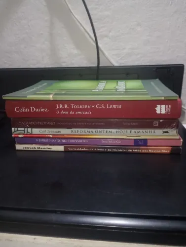 Lote de livros cristãos