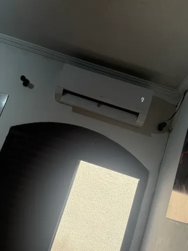 Ar condicionado LG quente e frio 