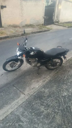 Moto com detalhes