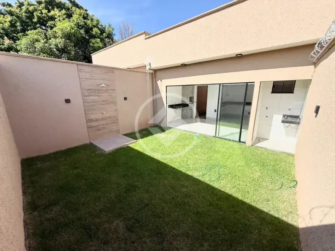 CASA À VENDA VILA OLIVEIRA codigo: 347968