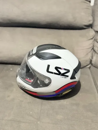 Capacete LS2 Helmets FF353