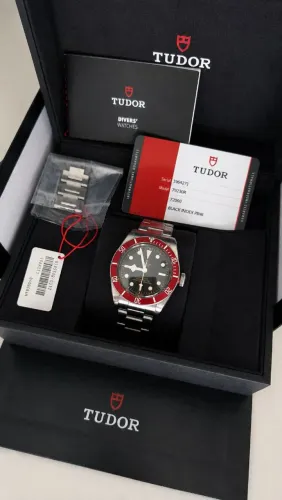 Relógio Tudor Black Bay 41