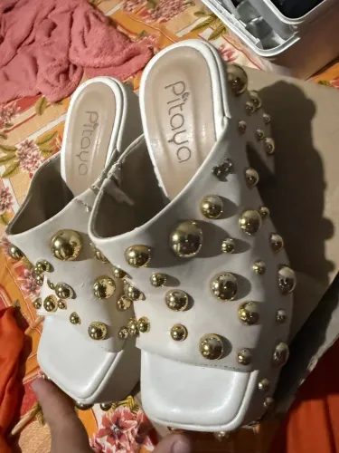 Vendo sapato pitaya uma verdadeira joia