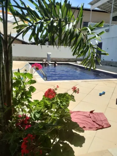 Magnífica casa POMAR DA SERRA Casa/Granja 3 suites piscina quadra beira do lago