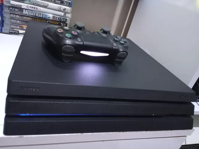 play 4 pro 1TB troco 