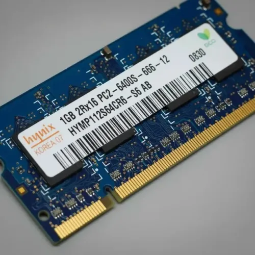 Memória RAM Hynix Azul 1 GB DDR2 PC2-6400S 800 MHz SODIMM HYMP112S64CR6-S6 Notebook AIO PC