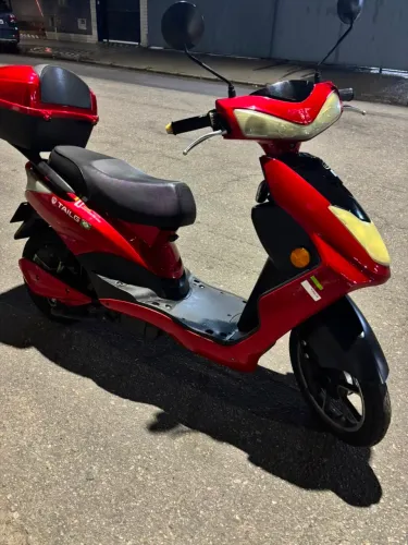 Scooter elétrica Tailg moto bicicleta