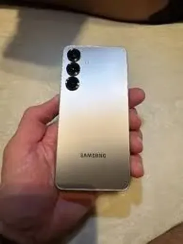 Samsung Galaxy S25