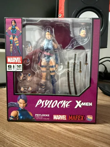 Action Figure Psylocke 141 Mafex Original X-Men Lacrado