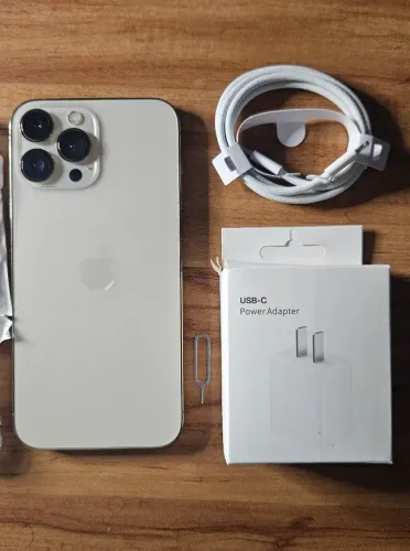 Iphone 13 Pro Max Gold 128gb + Carregador