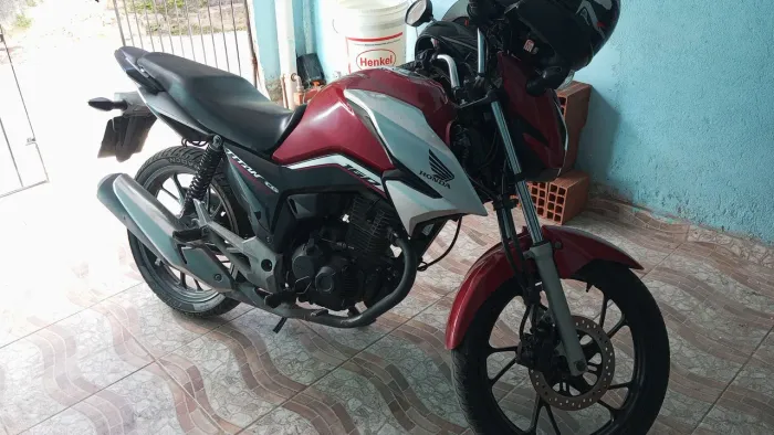 Moto de aluguel