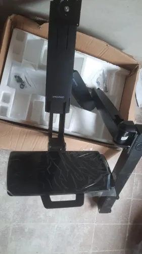 Ergotron para monitor e teclado