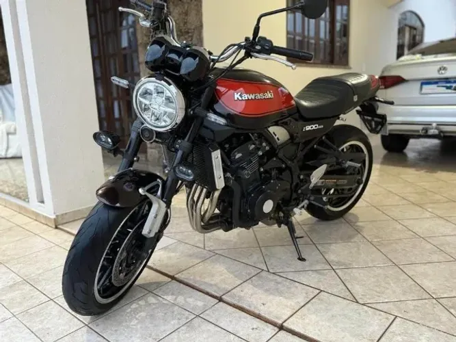 Kawasaki Z900 RS Café