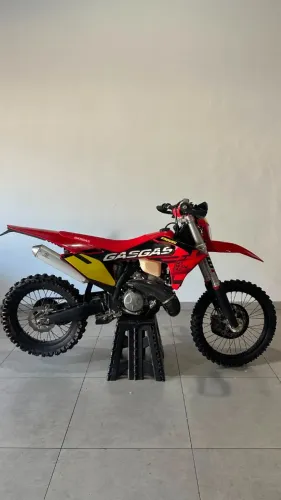 GasGas EC 300 enduro Gp 2026 - seminova