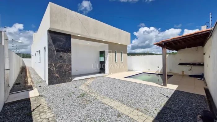 Aceita Carro ou Moto! Casa com 3 Quartos em Ótimo loteamento - Gravatá/PE