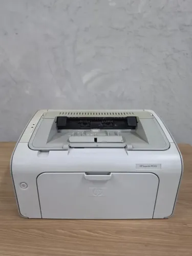 Impressora HP LaserJet P1005 Branca Usada
