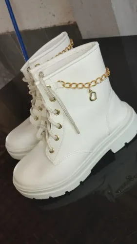 Bota Nova