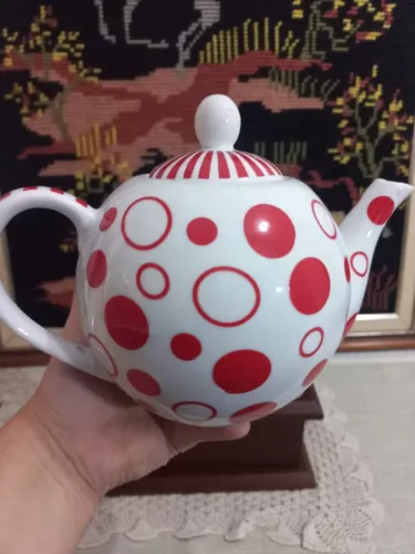 Bule Vintage Poá Vermelho 