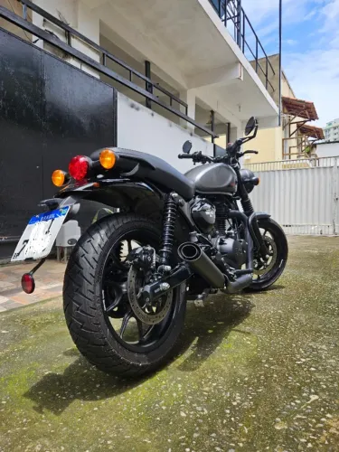 Hunter 350 - Royal Enfield - único dono