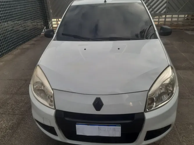 Renault Sandero Authentique Hi-flex 1.0 16V 5P 2012