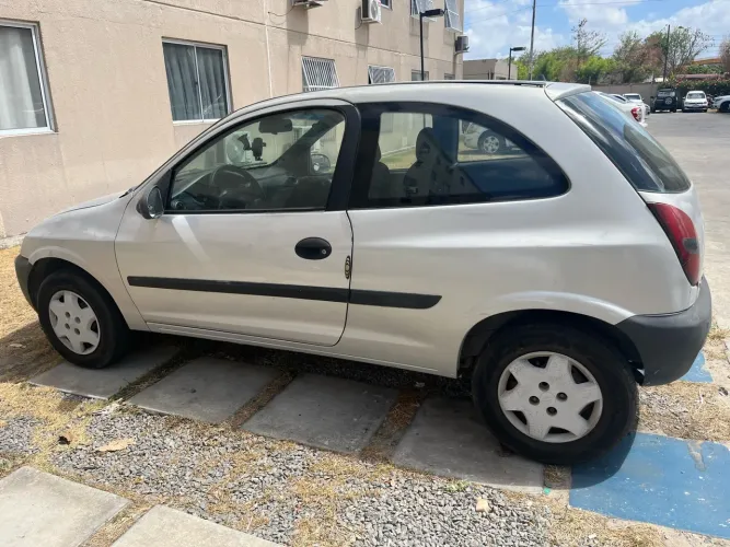 Chevrolet Celta 1.0/super/n.piq.1.0 MPFI VHC 8V 3P 2003