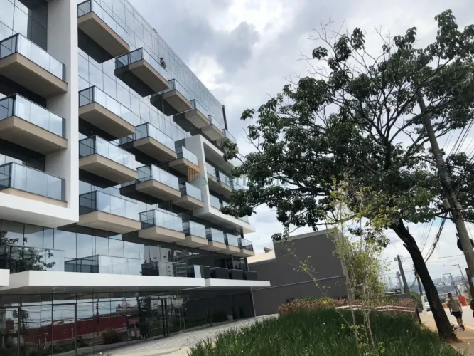 Sala Comercial Localizada na Rua Cerro Cora 2175 Alto da Lapa - São Paulo