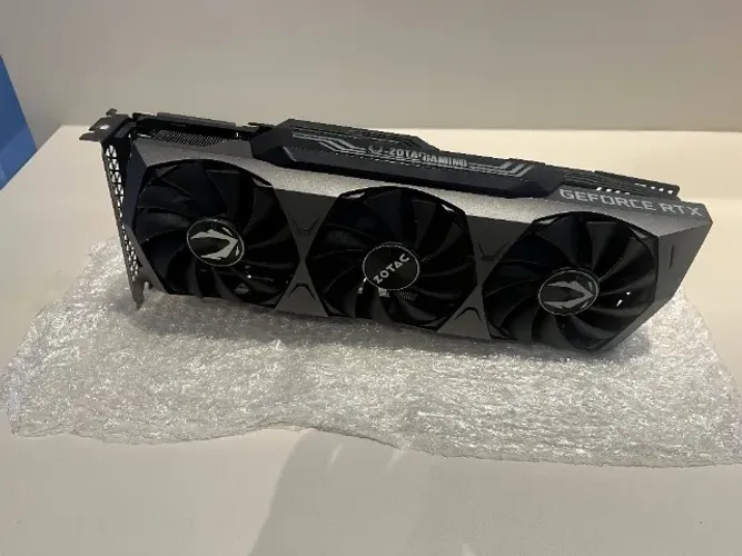 GeForce RTX 3090 Zotac