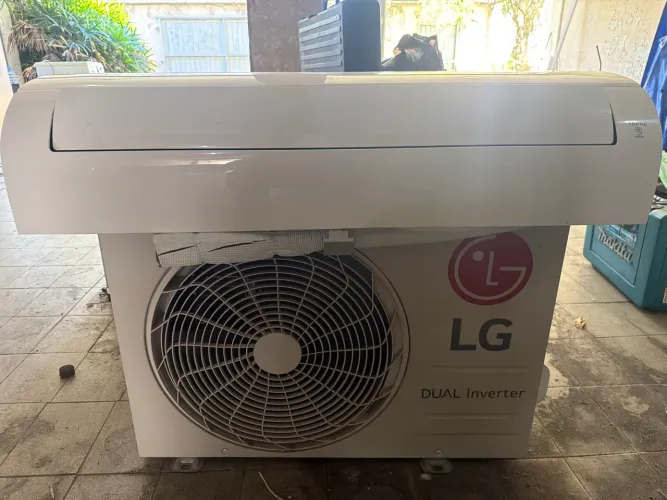 Split LG 12000