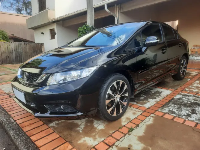 Honda Civic Sedan LXR 2.0 Flexone 16V Aut. 4P 2016