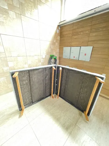 Cama portátil dobravel pés de madeira acabamento de veludo super leve tamanho 1.90 x0.90