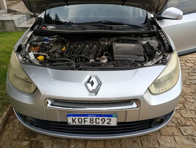 Renault Fluence Sedan Expres. 1.6 16V Flex Mec. 2013