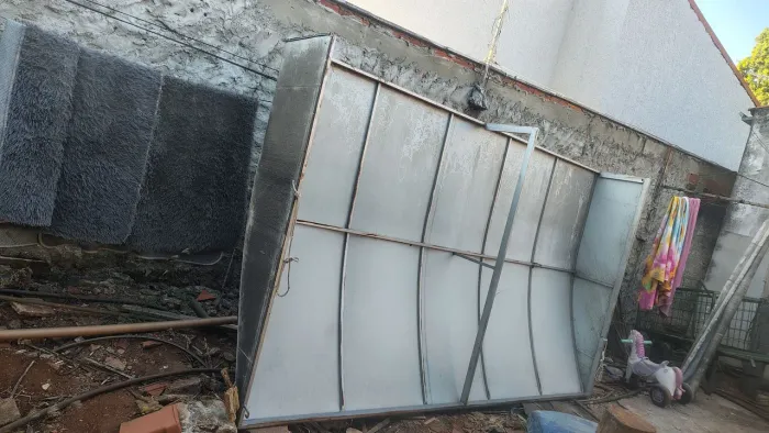 Toldo 2 por 3,5 usado