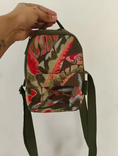 BAG MOCHILINHA FARM