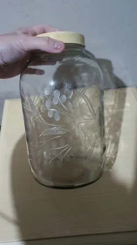 Pote de vidro jateado lapidado grande