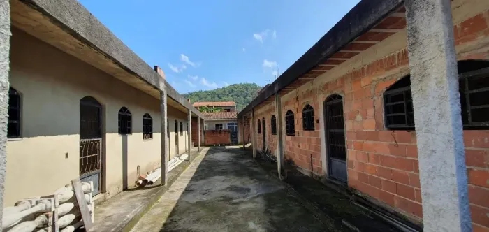 Terreno à venda, 360 m² por R$ 220.000,00 - São José do Imbassaí - Maricá/RJ
