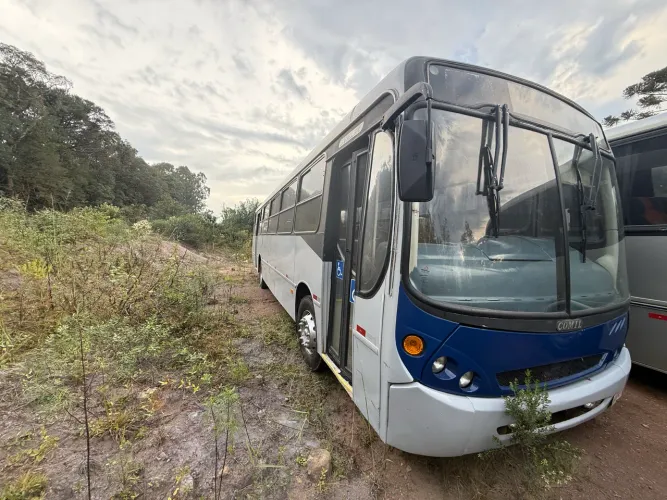 Ônibus Comil VW 48 lugares