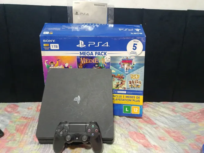 VENDE-SE PS4 SLIM USADO!