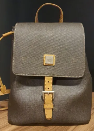 Bolsa Modelo Mochilinha Victor Hugo Original em Estado de Nova!