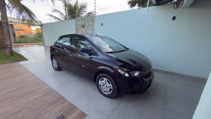 Chevrolet Onix Hatch LT 1.0 8V Flex Mec. 4P 2017