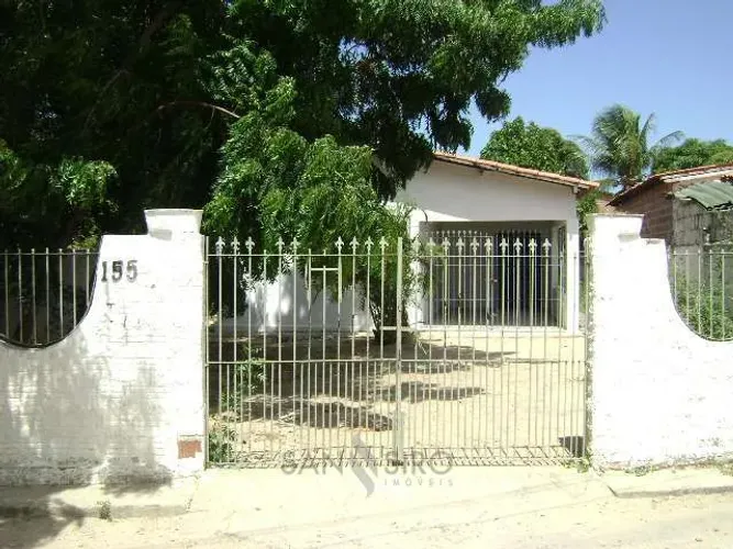 LOCAÇÃO - EXCELENTE CASA PLANA - AMADOR - EUSÉBIO